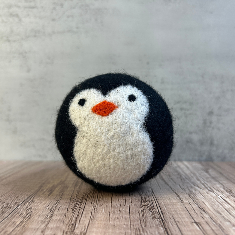 “Penguin" Wool Dryer Balls