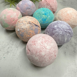 Absorbed In Love Bath Bomb