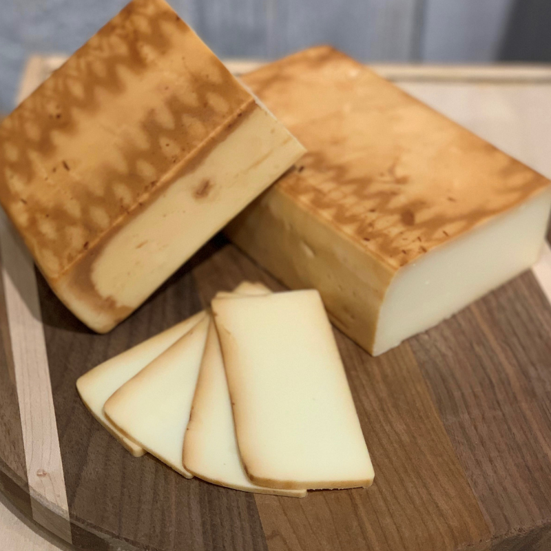 Smoked Horseradish Cheddar